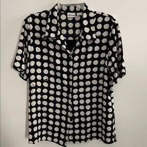 Black and White Polka Dot Short Sleeve Blouse Attached Shell Women's Size Small